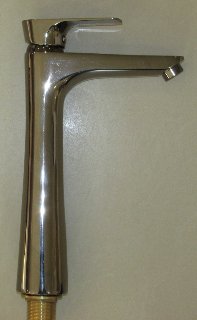 خلاط مغسلة 1432 برونزي غامق عالي