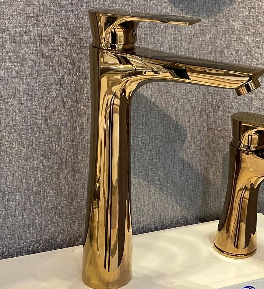 خلاط مغسلة 1432 روز جولد  عالي مع هراب