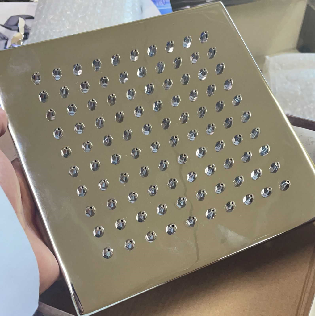 سماعة دش سقف مربع نحاس كروم 20*20 سم صيني م. 075