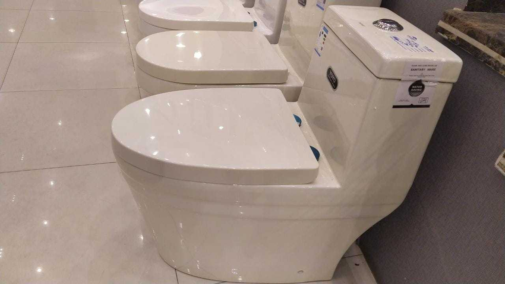 كرسي  افرنجي PR-8188A بيج 30سم غطاء YOYO - PP مع محبس زاوية ولي